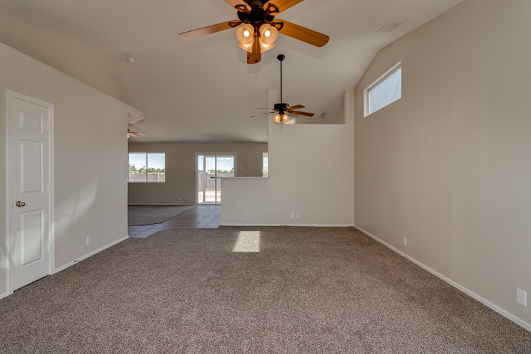 Photo 2 of 30 - 8015 W Citrus Way, Glendale, AZ 85303