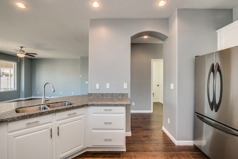 Photo 3 of 30 - 3022 W Trapanotto Rd, Phoenix, AZ 85086