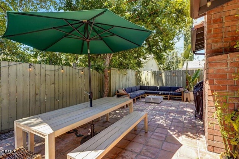 Photo 39 of 48 - 14316 Huston St, Sherman Oaks, CA 91423