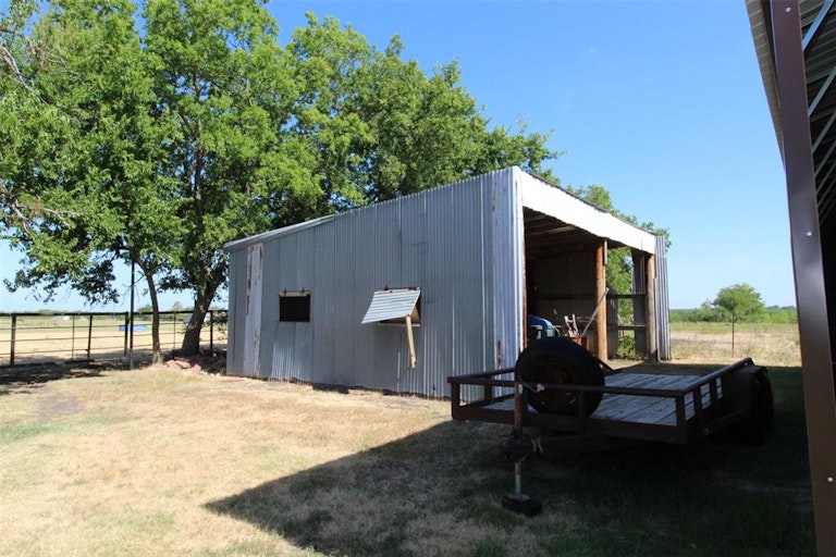 Photo 13 of 30 - 4856 County Road 2660, Royse City, TX 75189