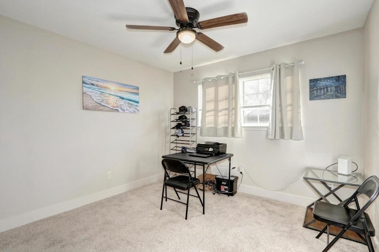 Photo 21 of 28 - 6235 Whitecliff Way, North Highlands, CA 95660