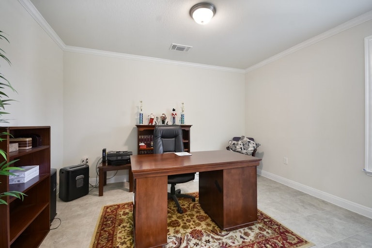 Photo 9 of 40 - 343 Cypress Springs Way, Georgetown, TX 78633