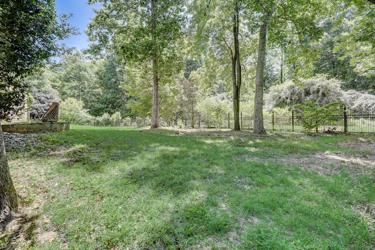 Photo 31 of 31 - 52 Edgewood Vis, Newnan, GA 30265