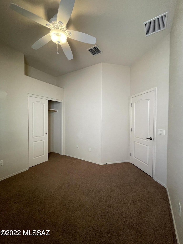 Photo 15 of 28 - 10405 S Painted Mare Dr, Vail, AZ 85641