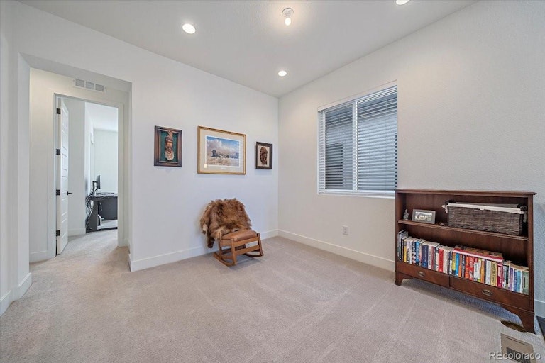 Photo 20 of 40 - 5830 Geneva St, Denver, CO 80238