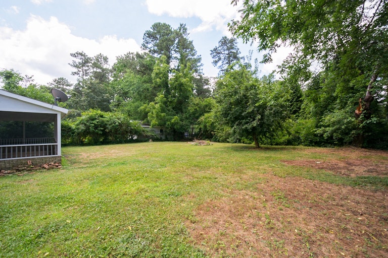 Photo 15 of 16 - 7709 Leesville Rd, Raleigh, NC 27613
