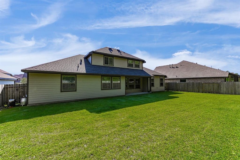 Photo 33 of 36 - 6822 Aspen Peak Dr, Baytown, TX 77521