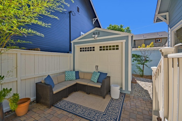 Photo 38 of 47 - 2401 U St, Sacramento, CA 95818