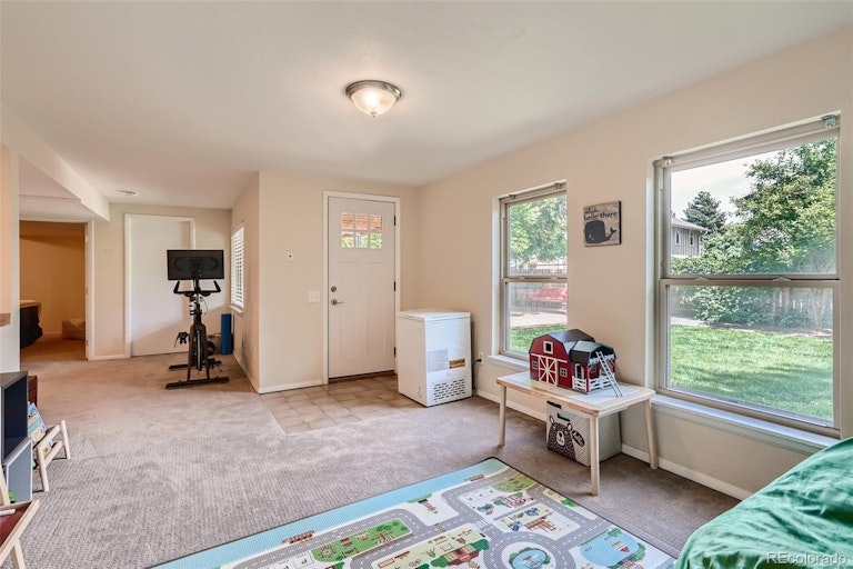 Photo 18 of 26 - 8020 Flower Ct, Arvada, CO 80005