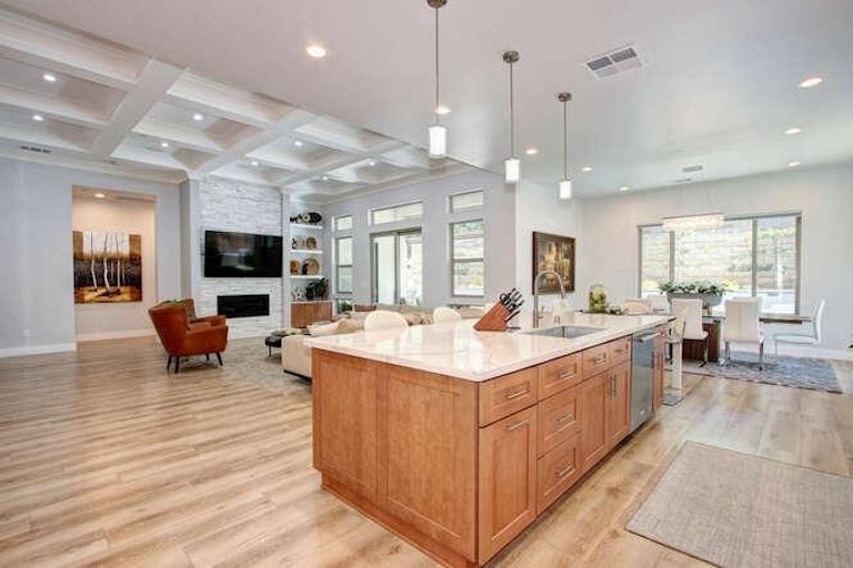 Photo 20 of 78 - 744 Oliver Ct, Folsom, CA 95630