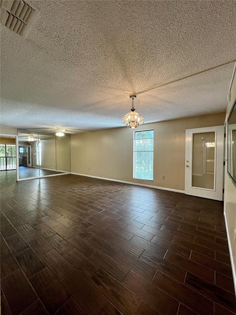 Photo 40 of 55 - 1823 Village Ct #1823, Mulberry, FL 33860