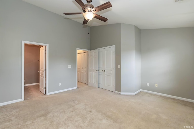 Photo 16 of 21 - 895 Cupola Dr, Raleigh, NC 27603