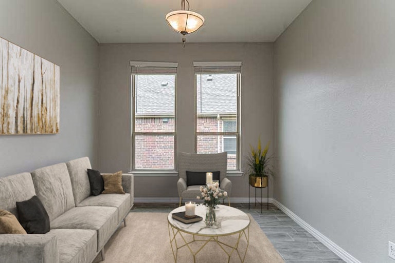 Photo 3 of 21 - 9328 Flying Eagle Ln, Fort Worth, TX 76131