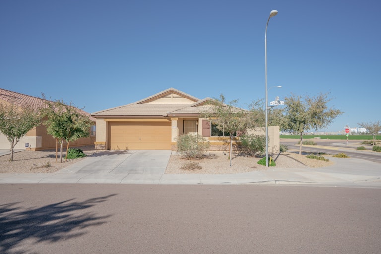 Photo 1 of 20 - 10308 W Gross Ave, Tolleson, AZ 85353