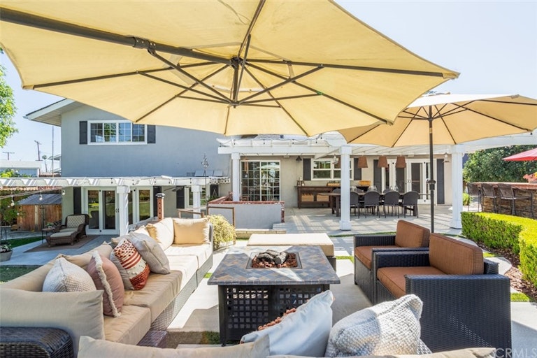 Photo 27 of 36 - 18371 Rainier Dr, Santa Ana, CA 92705