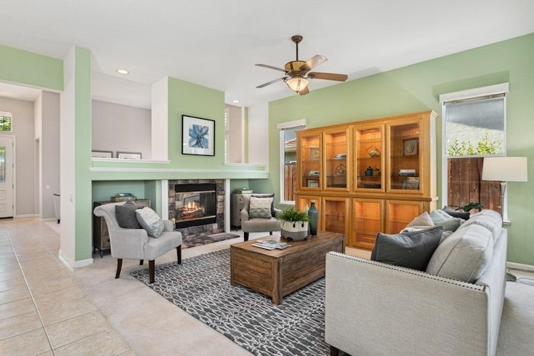 Photo 6 of 47 - 3970 Coldwater Dr, Rocklin, CA 95765