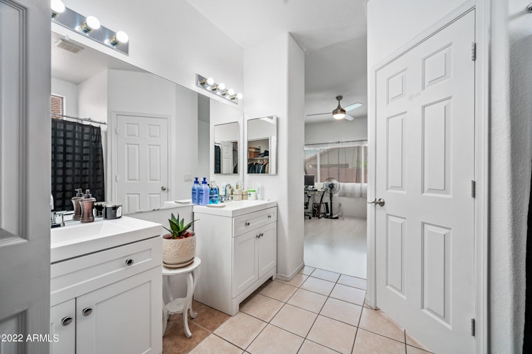 Photo 17 of 32 - 11845 W Windsor Ave, Avondale, AZ 85392