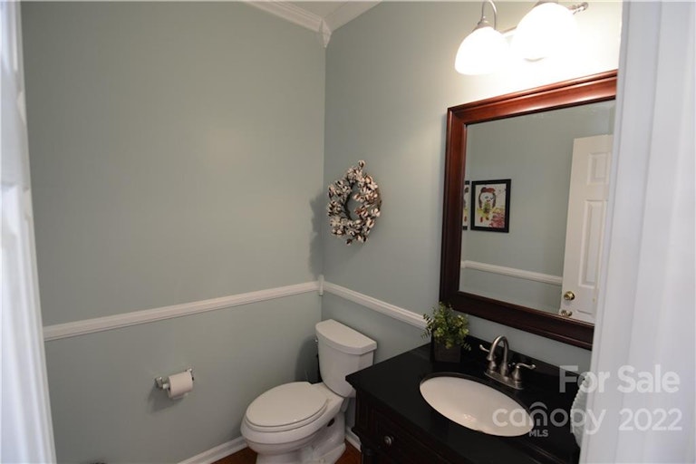Photo 10 of 44 - 4454 Timberwood Dr, Gastonia, NC 28056