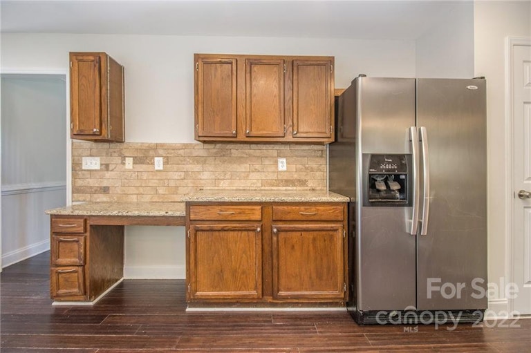 Photo 26 of 32 - 11231 Shandon Way Ln, Charlotte, NC 28262
