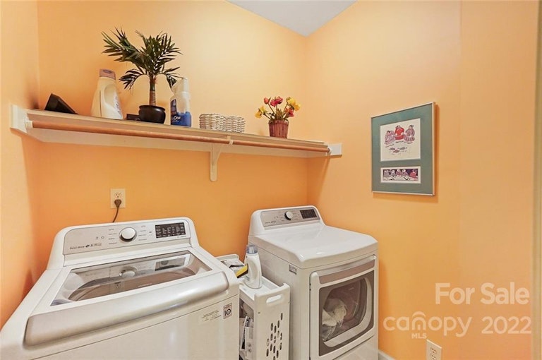 Photo 28 of 40 - 1252 Toteros Dr, Waxhaw, NC 28173
