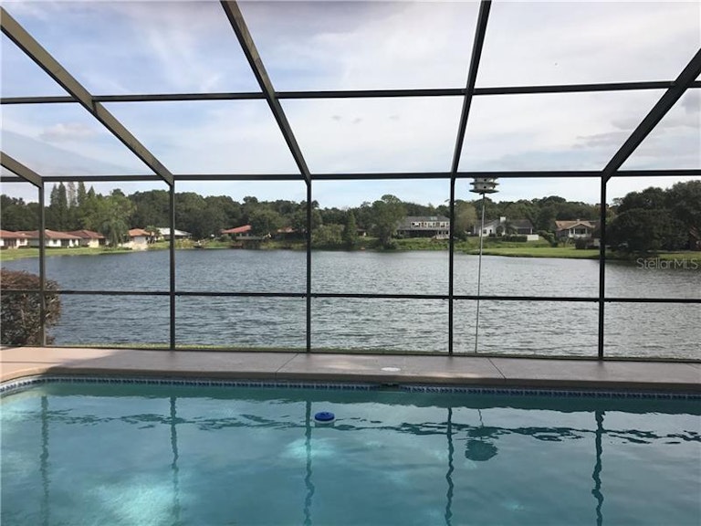 Photo 17 of 17 - 3828 Cheverly Dr W, Lakeland, FL 33813