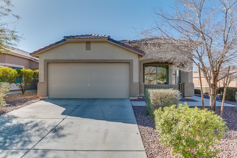Photo 1 of 29 - 10027 W Flavia Hvn, Tolleson, AZ 85353