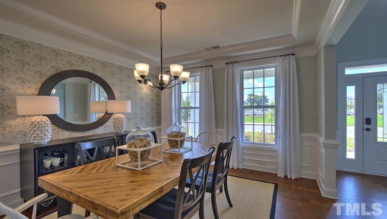 Photo 11 of 68 - 432 Bluffberry Way, Hillsborough, NC 27278
