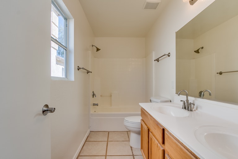 Photo 14 of 20 - 1382 S 228th Dr, Buckeye, AZ 85326