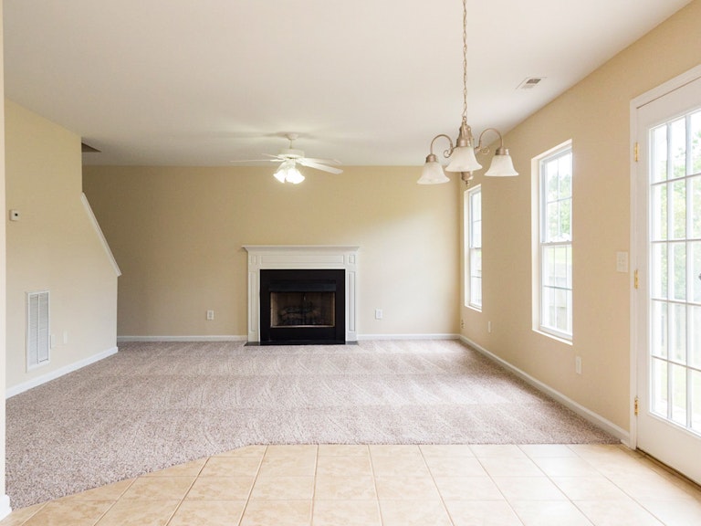 Photo 3 of 23 - 2601 Blue Iris Ln, Durham, NC 27703