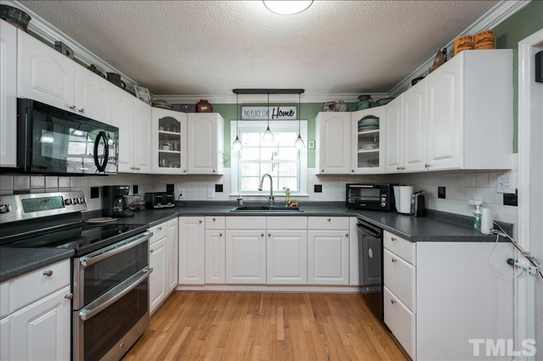Photo 16 of 40 - 13041 Norwood Rd, Raleigh, NC 27613