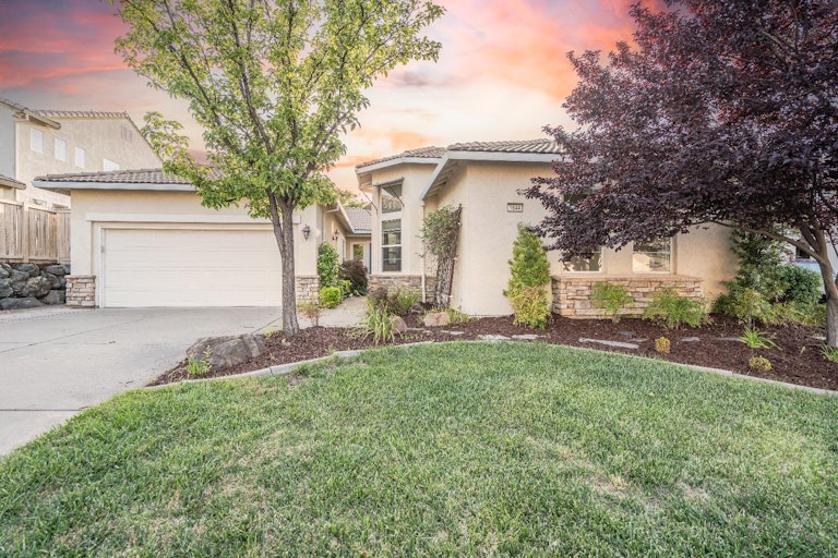 Photo 1 of 19 - 1644 Albatross Way, Rocklin, CA 95765