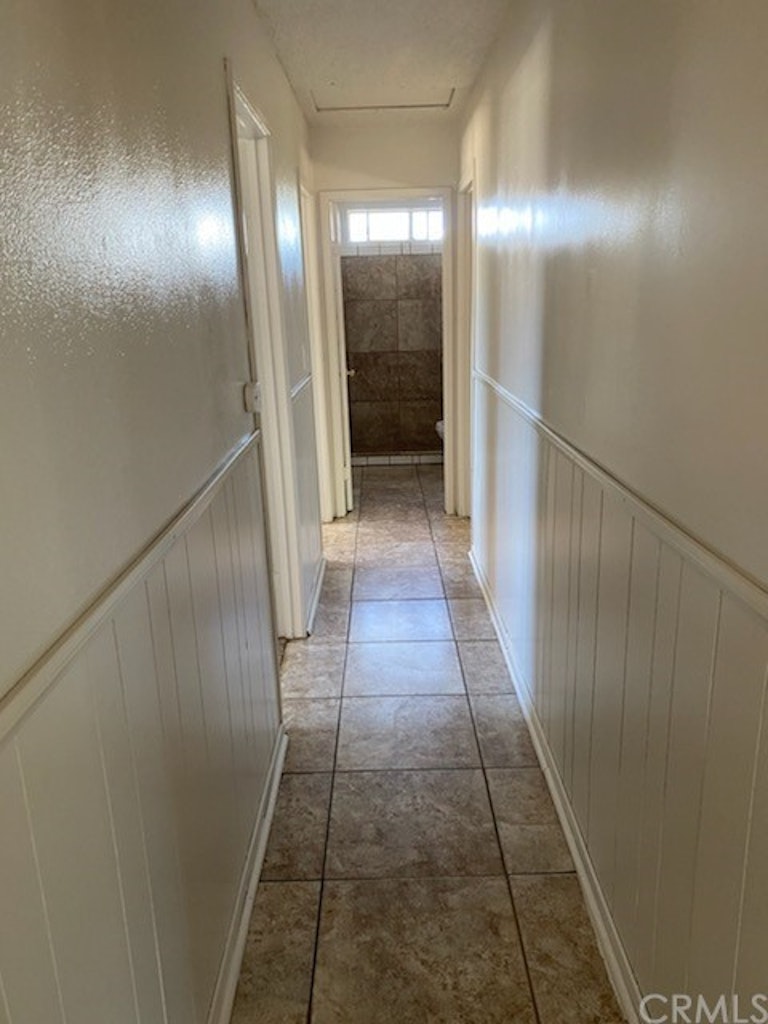 Photo 7 of 13 - 41592 Whittier Ave, Hemet, CA 92544