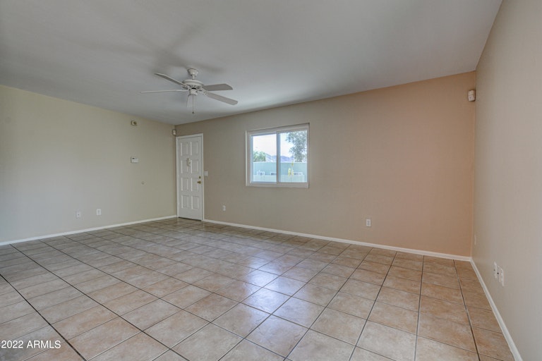 Photo 7 of 31 - 822 E Cochise Dr, Phoenix, AZ 85020