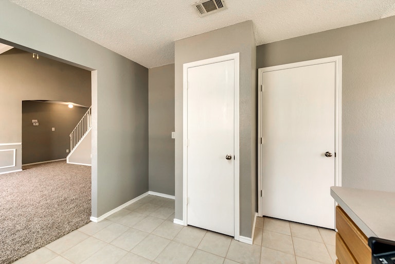 Photo 9 of 27 - 8954 Rushing River Dr, Fort Worth, TX 76118