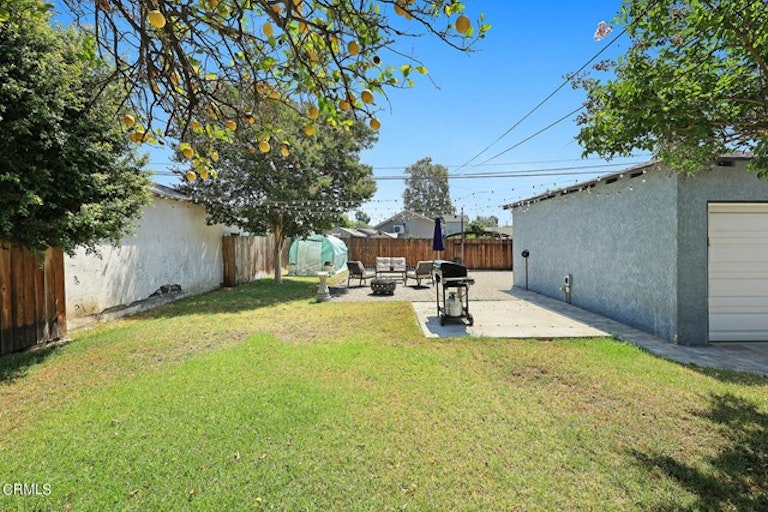 Photo 18 of 26 - 1456 N Clybourn Ave, Burbank, CA 91505