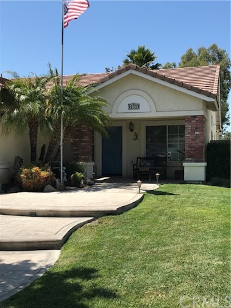 Photo 1 of 27 - 2131 Crystal Downs Dr, Corona, CA 92883