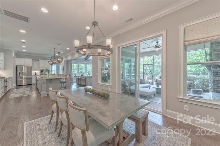 Photo 13 of 48 - 509 Lacebark Elm Ct, Matthews, NC 28104