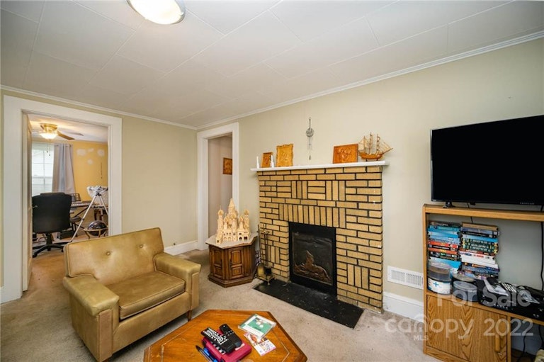 Photo 9 of 26 - 602 Ross St, Marshville, NC 28103