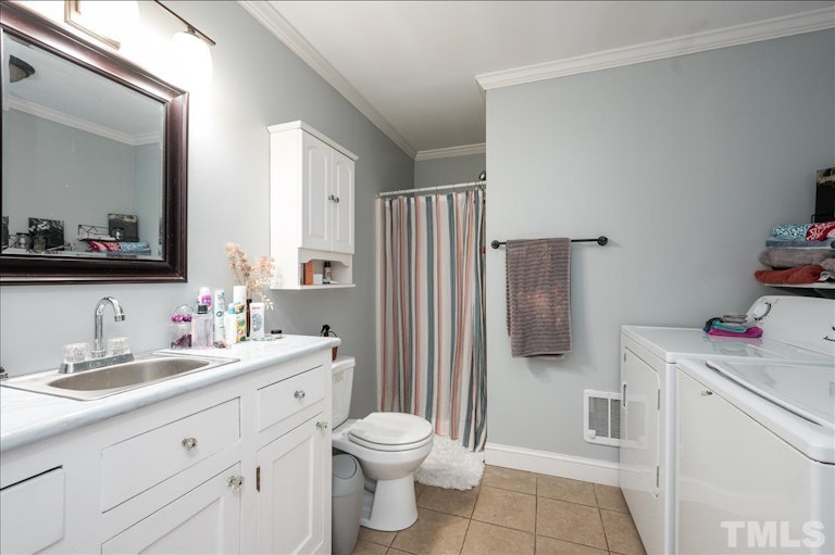 Photo 26 of 40 - 13041 Norwood Rd, Raleigh, NC 27613
