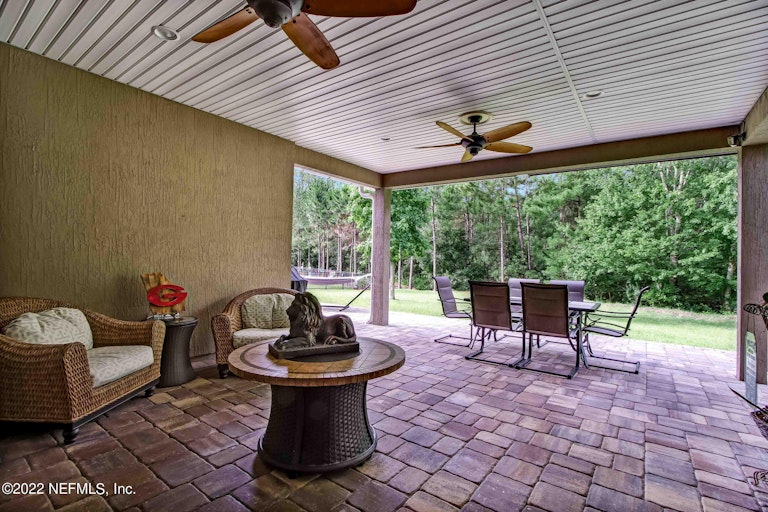 Photo 51 of 110 - 4144 Carriage Crossing Ln, Orange Park, FL 32065