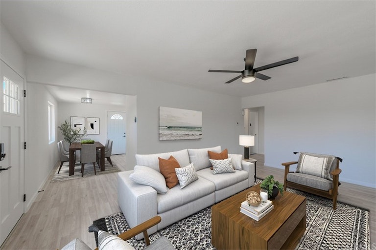 Photo 6 of 33 - 9035 Bellegrave Ave, Jurupa Valley, CA 92509