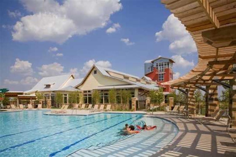 Photo 10 of 14 - 6527 Scarlet Pond, Fulshear, TX 77441