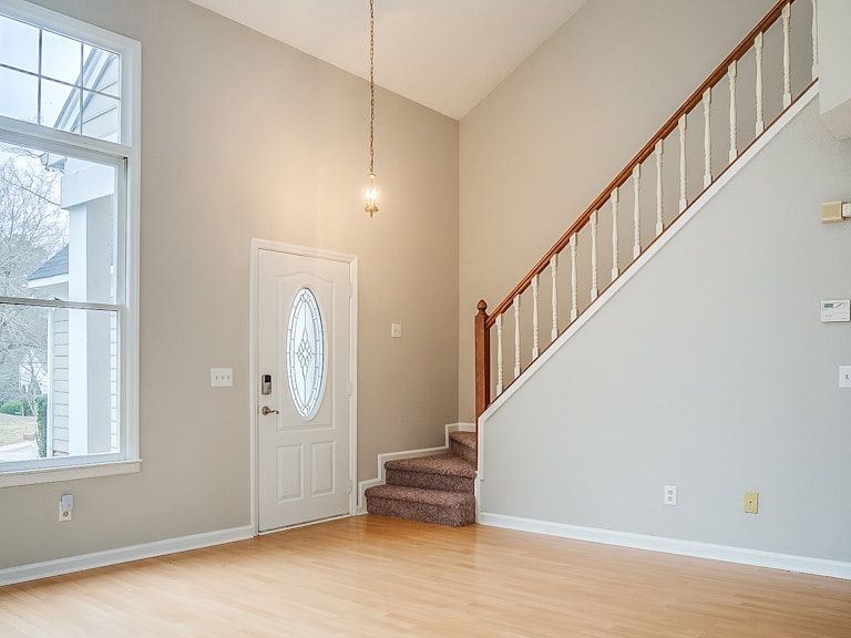 Photo 10 of 27 - 1007 Pagoda Pl, Knightdale, NC 27545