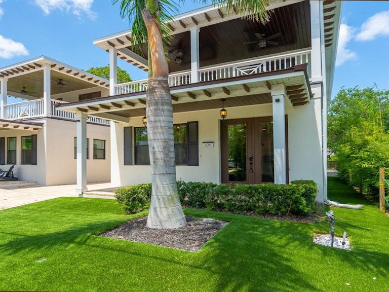Photo 10 of 69 - 635 N Osprey Ave, Sarasota, FL 34236