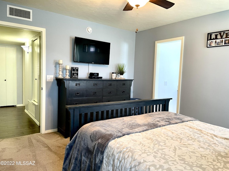 Photo 23 of 33 - 9821 E Bennett Dr, Tucson, AZ 85747