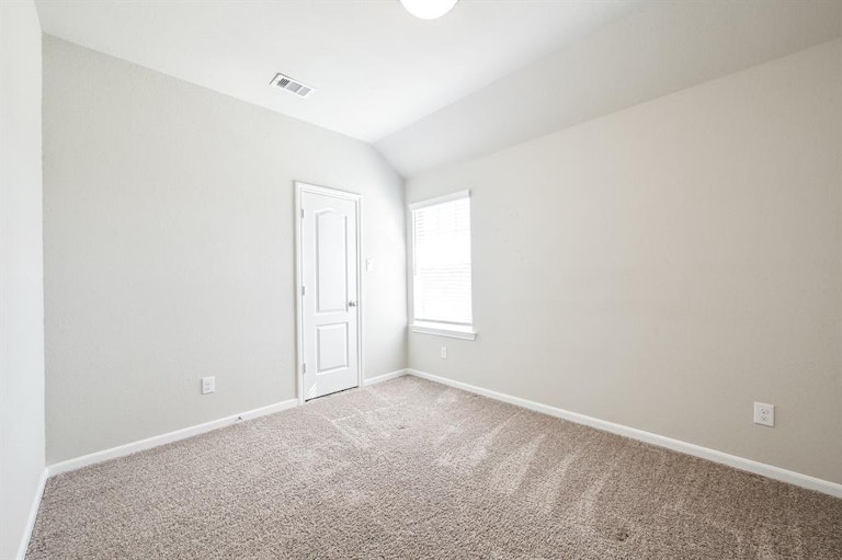 Photo 25 of 36 - 6822 Aspen Peak Dr, Baytown, TX 77521