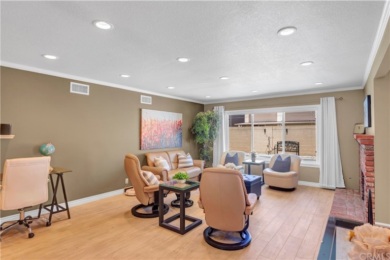 Photo 14 of 51 - 8261 Suffield St, La Palma, CA 90623
