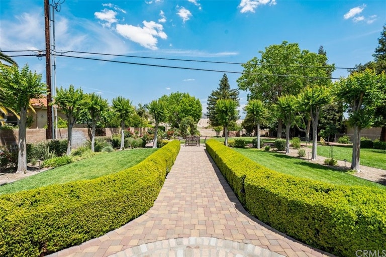 Photo 2 of 52 - 3795 Valencia Ave, San Bernardino, CA 92404