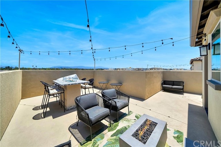 Photo 34 of 48 - 565 S Motif St, Anaheim, CA 92805