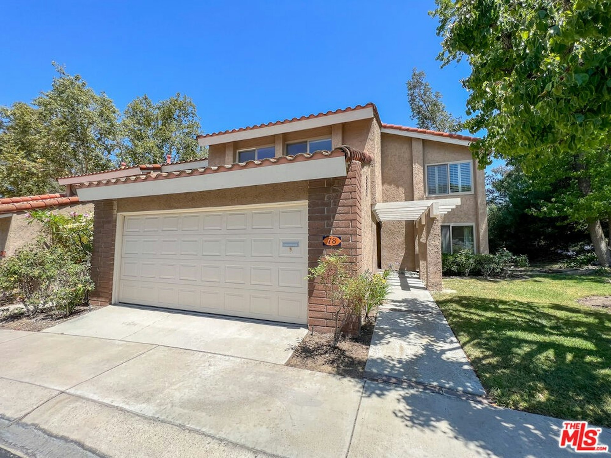 Photo 1 of 19 - 6401 E Nohl Ranch Rd #78, Anaheim, CA 92807